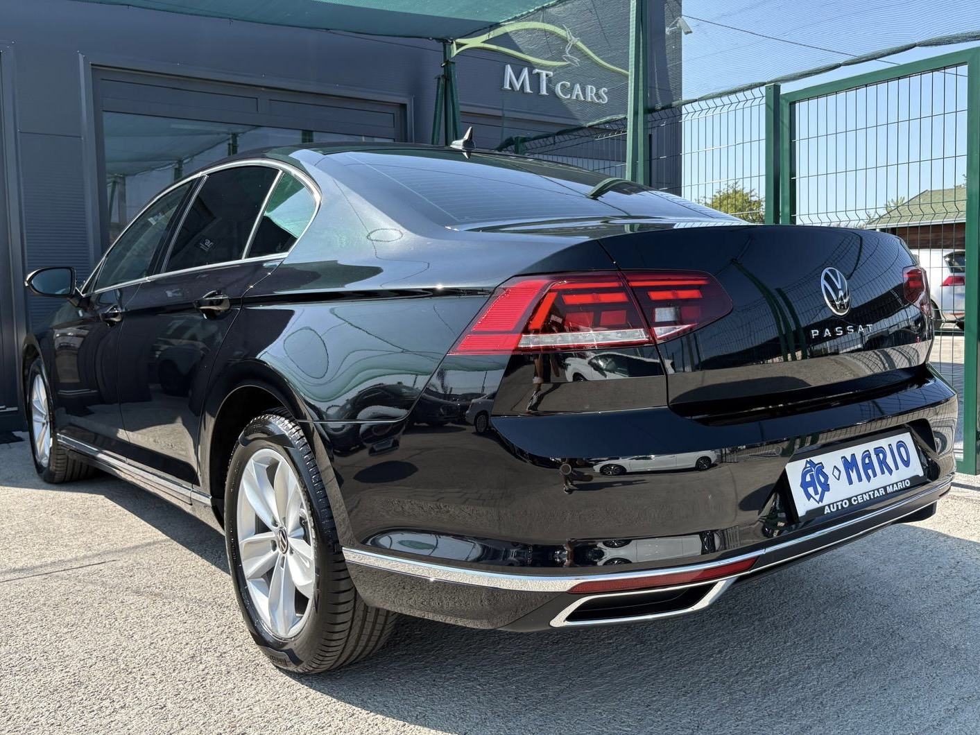 VW Passat 2.0 TDI DSG °NAVI°ALCANTARA°JAMSTVO 12MJ°LEASING BEZ UČEŠĆA°, fotografija 7
