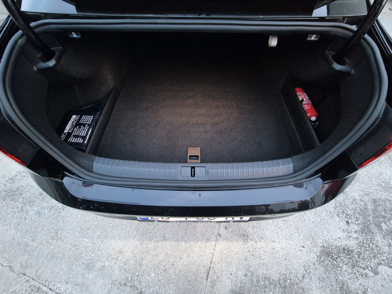 VW Passat 2,0 TDI DSG, fotografija 8