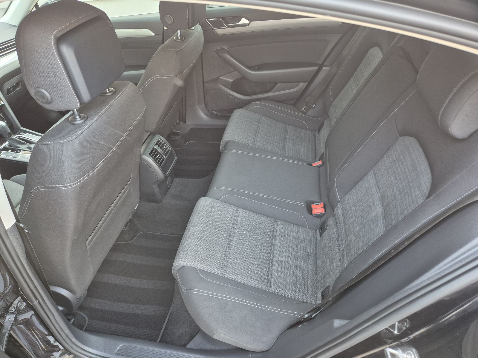 VW Passat 2,0 TDI DSG, fotografija 6
