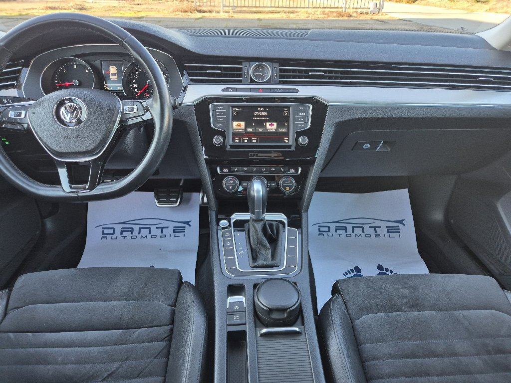 VW Passat 2,0 TDI DSG TEMPOMAT, ALU,NIJE UVOZ SERVISNA, fotografija 8