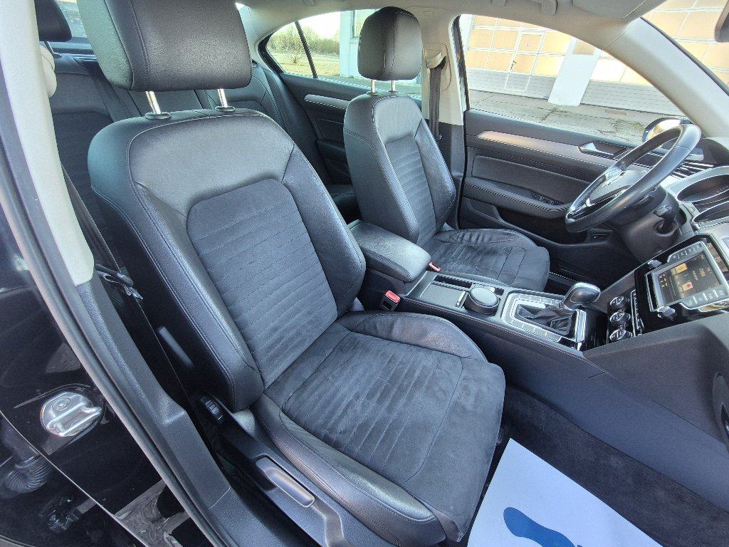 VW Passat 2,0 TDI DSG TEMPOMAT, ALU,NIJE UVOZ SERVISNA, fotografija 11