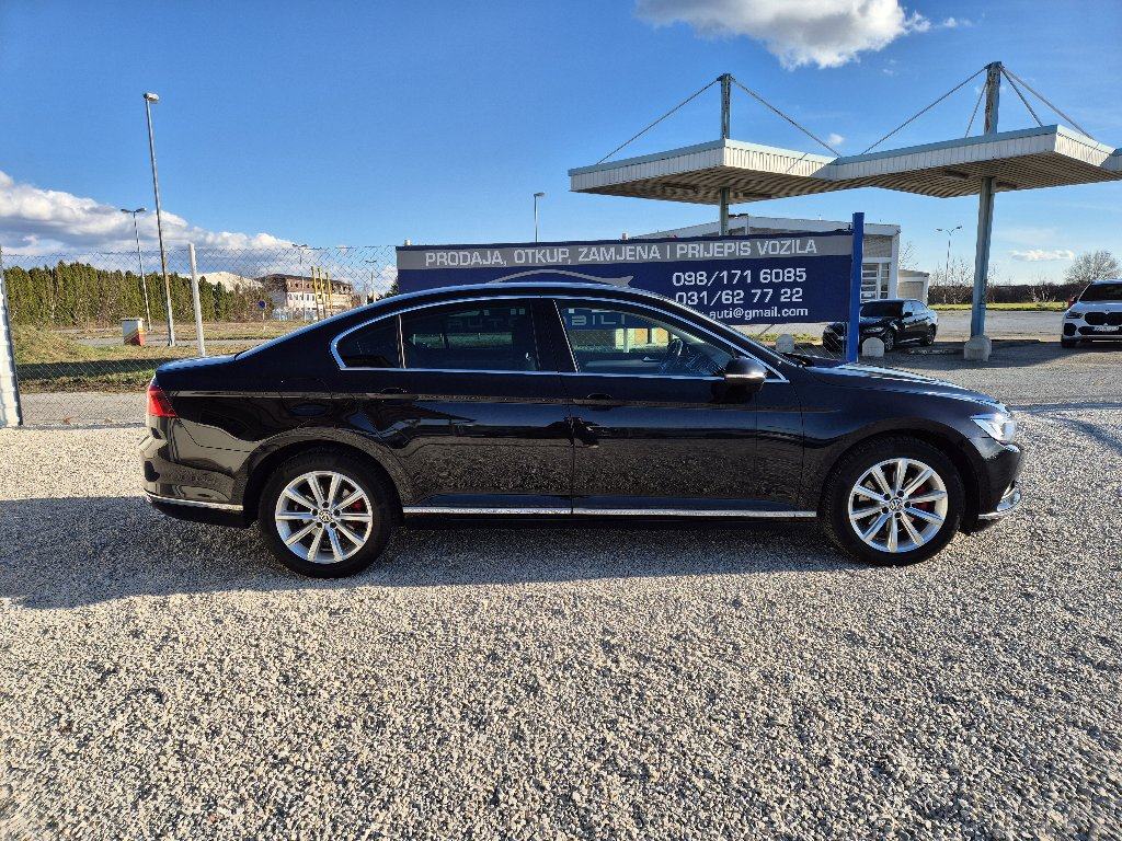 VW Passat 2,0 TDI DSG TEMPOMAT, ALU,NIJE UVOZ SERVISNA, fotografija 12