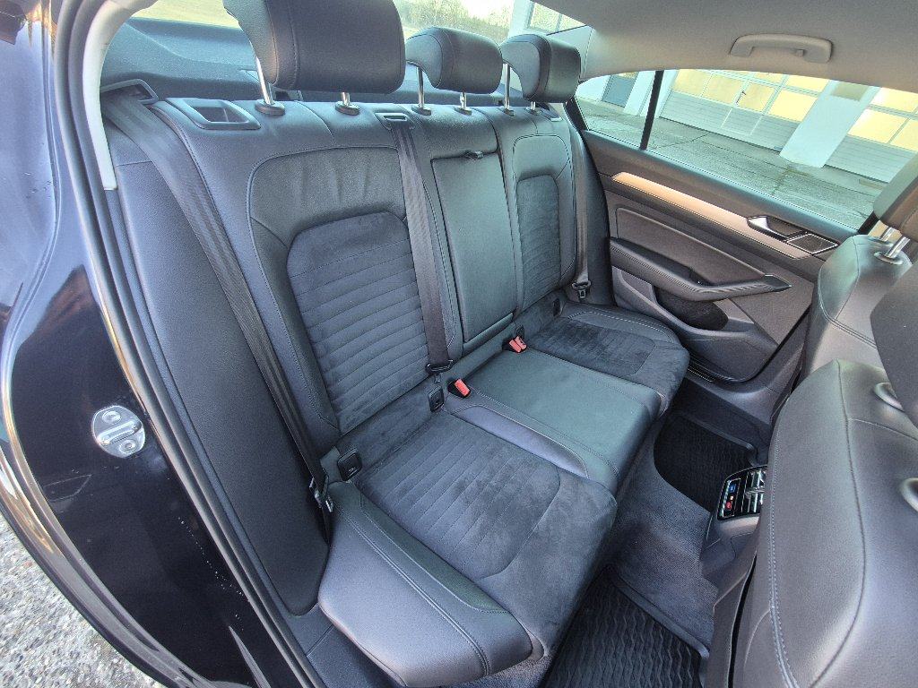 VW Passat 2,0 TDI DSG TEMPOMAT, ALU,NIJE UVOZ SERVISNA, fotografija 14