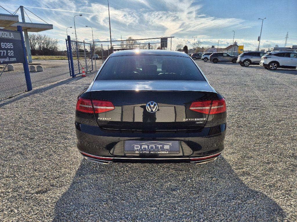 VW Passat 2,0 TDI DSG TEMPOMAT, ALU,NIJE UVOZ SERVISNA, pogled izvana - slika 5