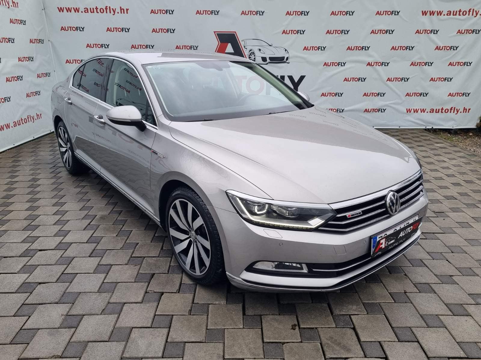 VW Passat 2.0 TDI Highline 4Motion, Led, Navigacija, Dynaudio, 18", fotografija 9