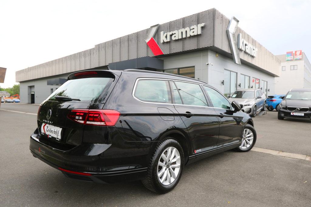 VW Passat 2.0 TDI Karavan DSG-Tiptronik Business Line -LED- 150 KS, fotografija 15