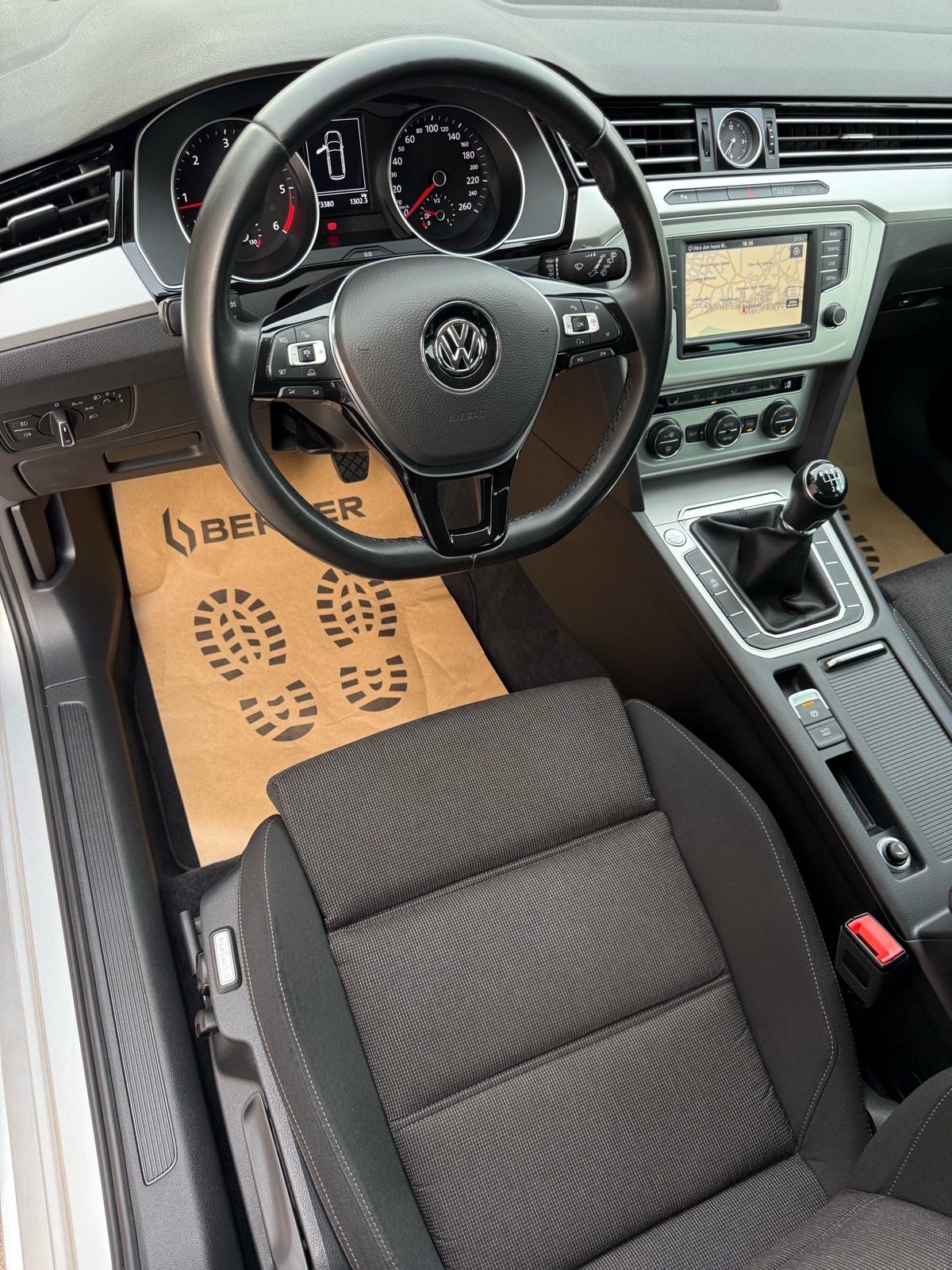 VW Passat 2,0 TDI Mod.2016⭐️Jamstvo⭐️Navigacija_Alu~Pdc, fotografija 16