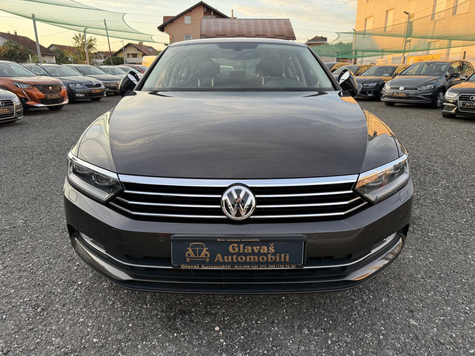 VW Passat 2,0 TDI NAVI,MATRIX,LED,ALU 17",PDC,JAMSTVO,TOP STANJE!, fotografija 3
