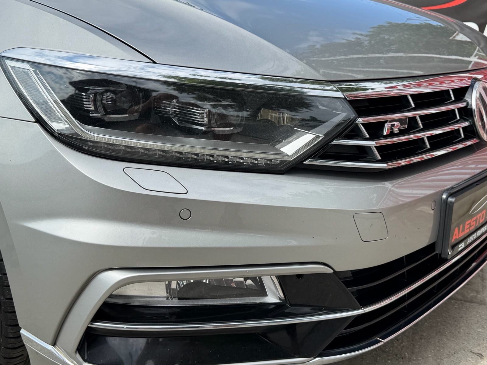 VW PASSAT 2.0 TDI,R LINE,HIGH LINE,PANORAMA,TOP STANJE!!!, fotografija 19