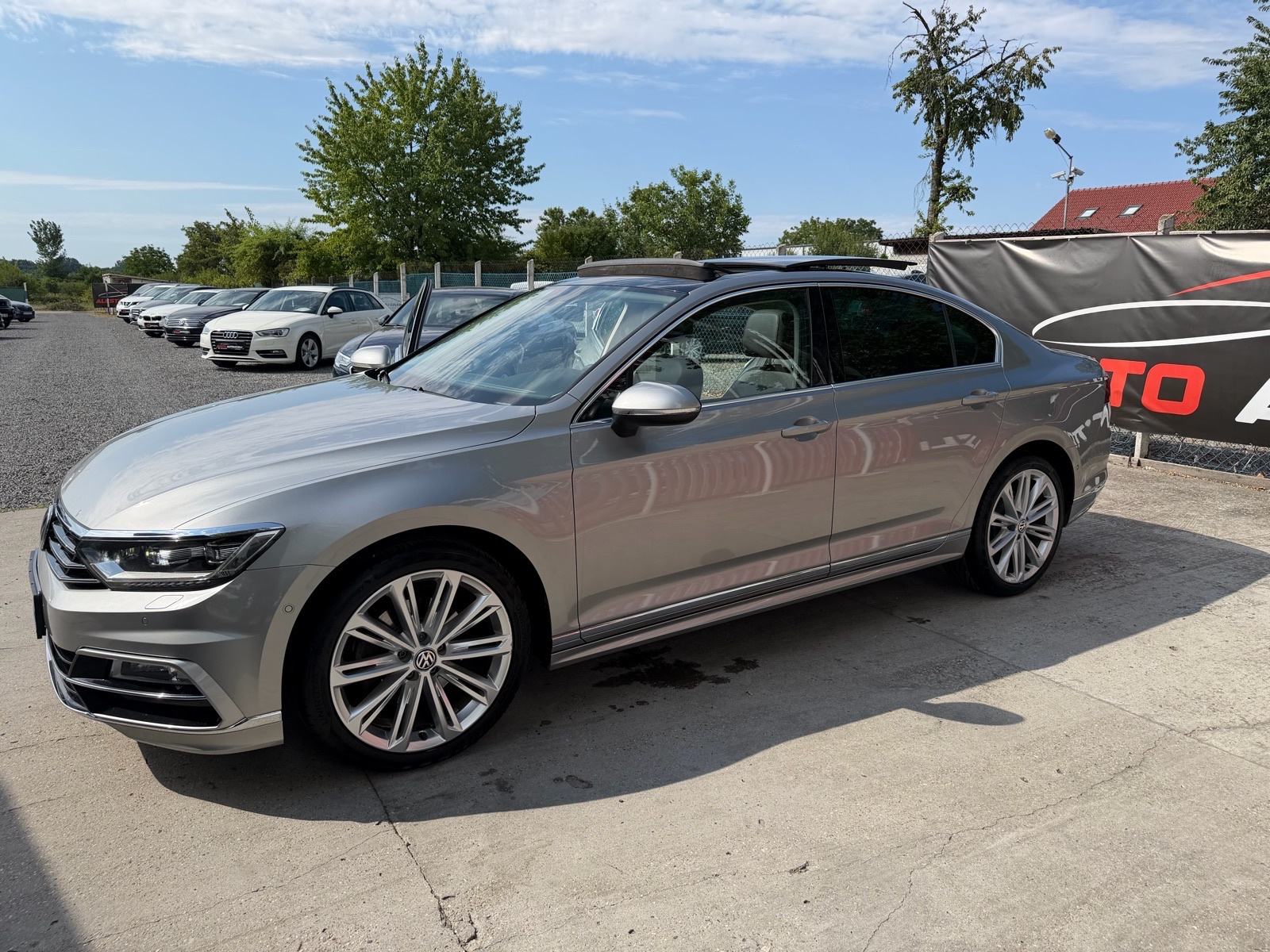 VW PASSAT 2.0 TDI,R LINE,HIGH LINE,PANORAMA,TOP STANJE!!!, fotografija 20