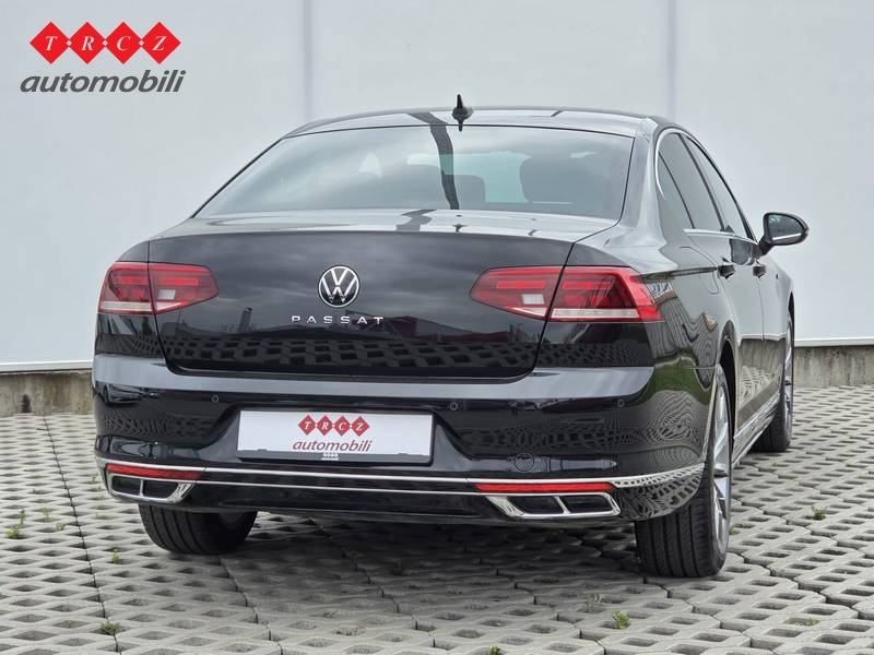 VW PASSAT 2.0 TDI R-LINE, fotografija 3