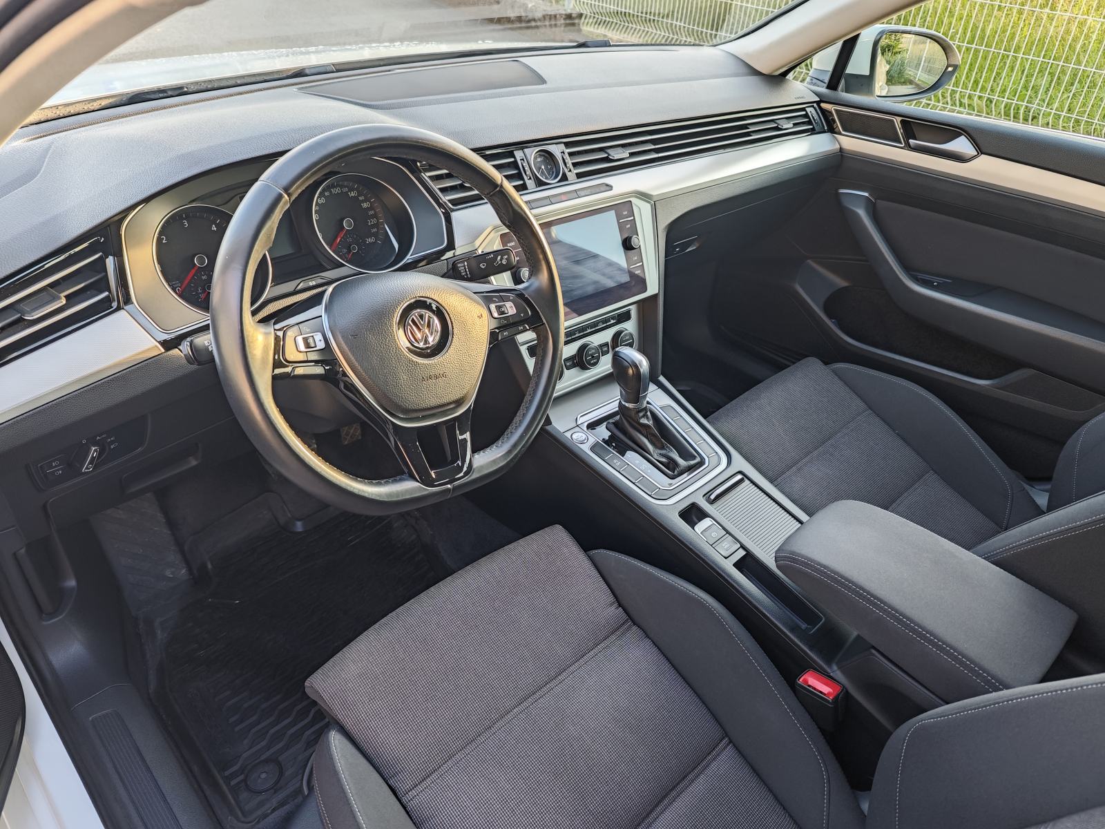 VW Passat 2,0 TDI DSG, fotografija 10