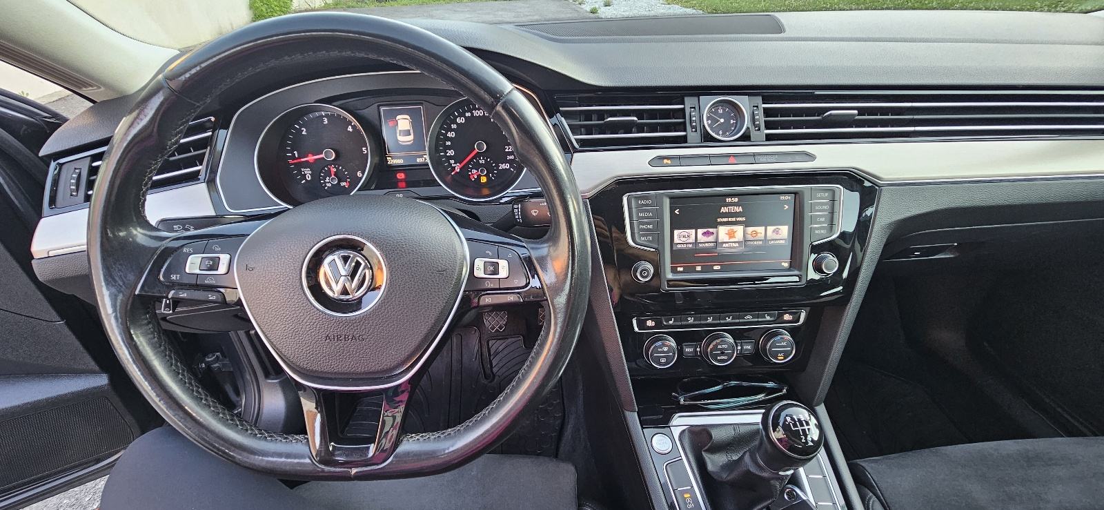 VW Passat 2,0 TDI, fotografija 13