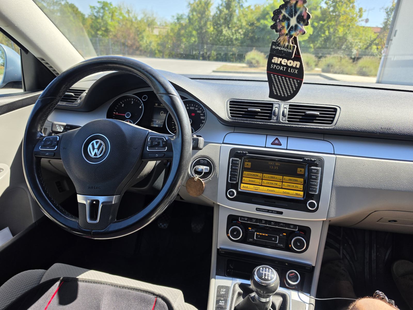 VW Passat 2,0 TDI, fotografija 6