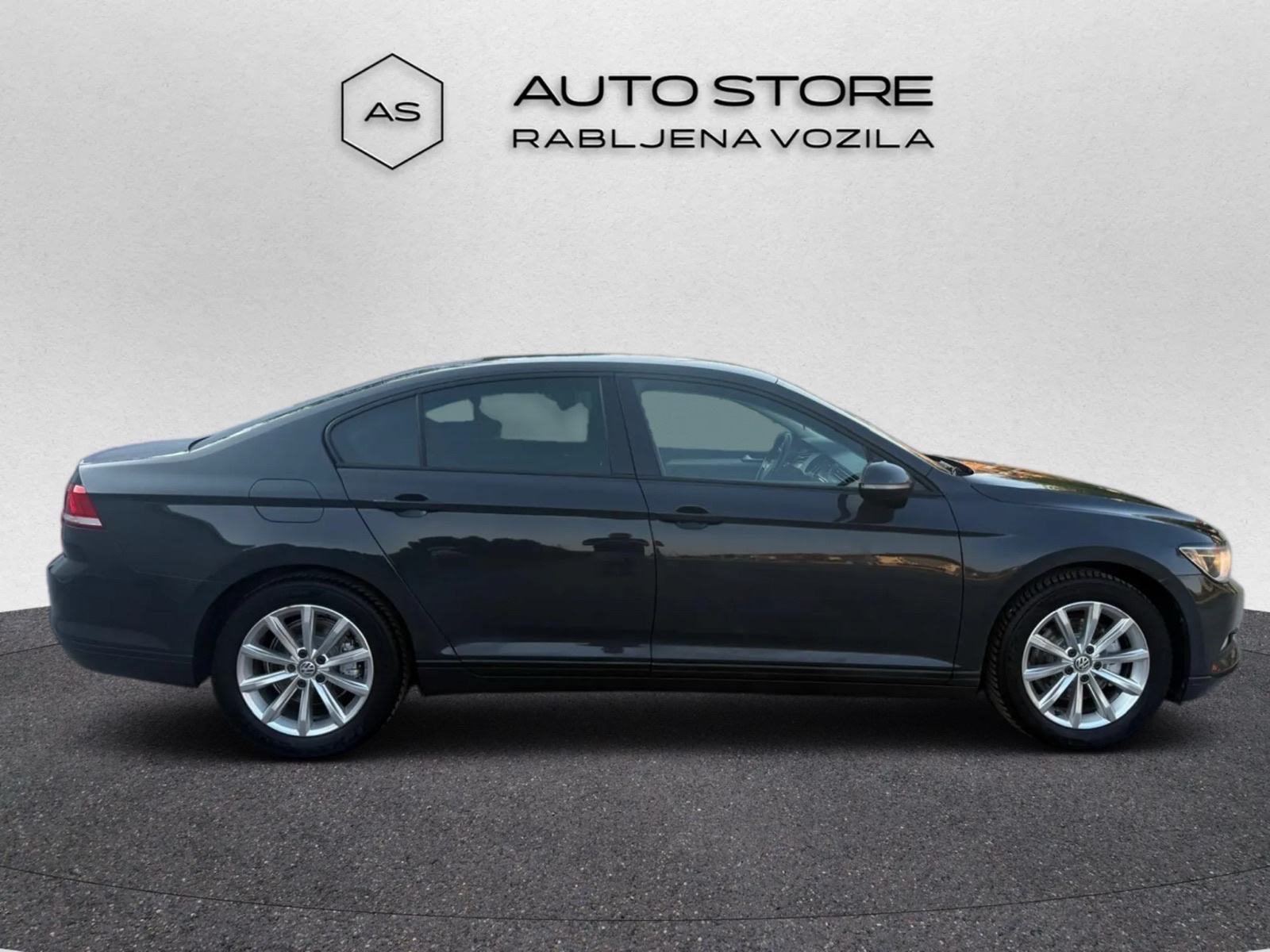 VW Passat 2,0 TDI | VLASNIK 5 god., VELIKI SER., NAVI, GR.SJ, ZAMJENA, fotografija 7