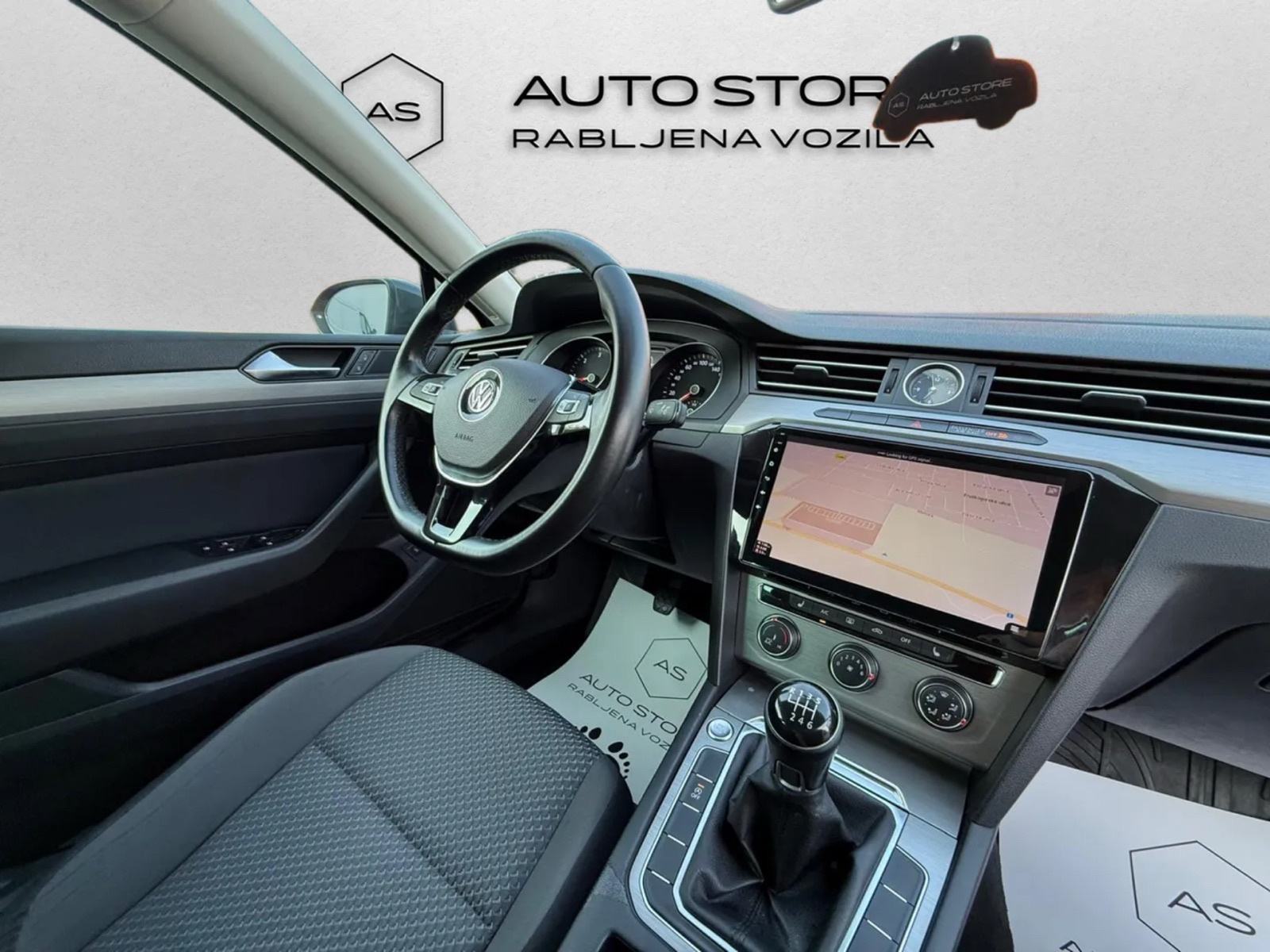 VW Passat 2,0 TDI | VLASNIK 5 god., VELIKI SER., NAVI, GR.SJ, ZAMJENA, fotografija 14