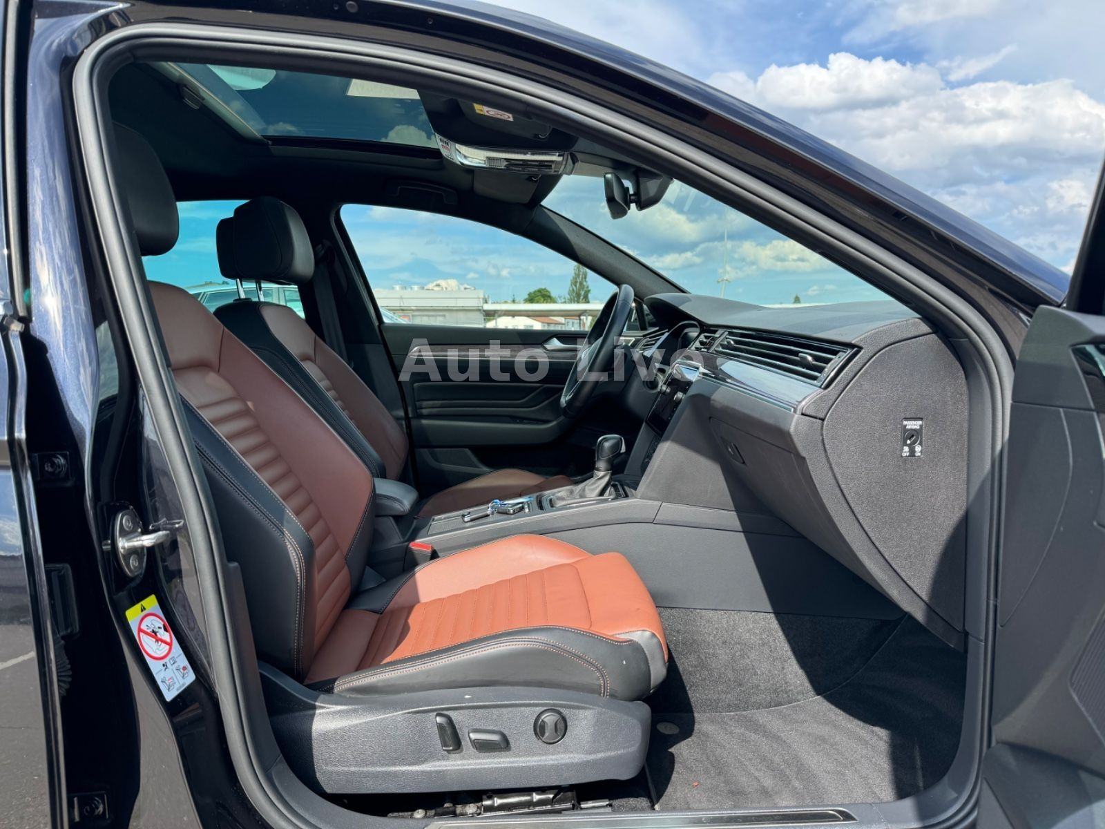 VW Passat 2.0 TSI DSG 3xR-LINE PANORAMA ACC VIRTUAL C. HUD IQ LIGHT, fotografija 16