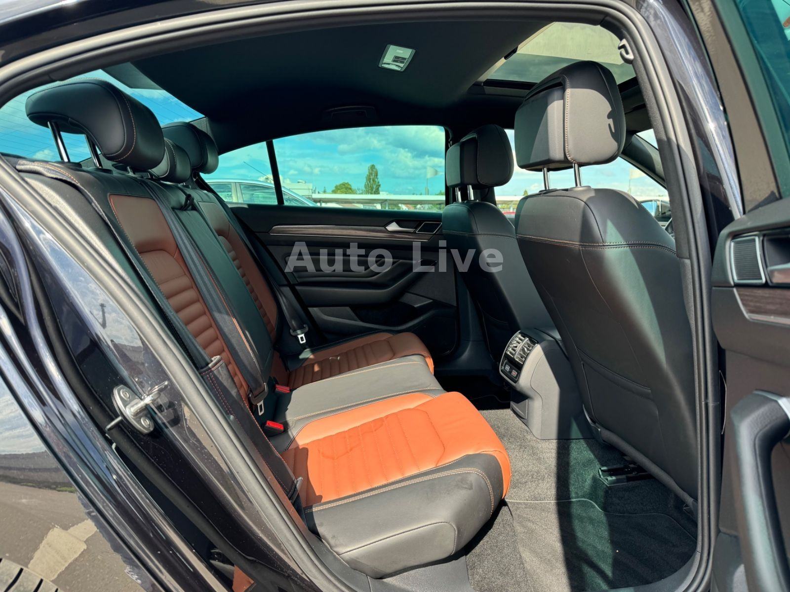 VW Passat 2.0 TSI DSG 3xR-LINE PANORAMA ACC VIRTUAL C. HUD IQ LIGHT, fotografija 17