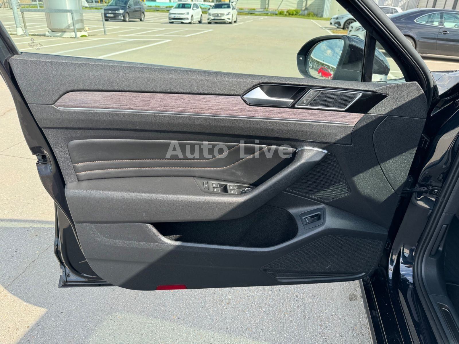 VW Passat 2.0 TSI DSG 3xR-LINE PANORAMA ACC VIRTUAL C. HUD IQ LIGHT, fotografija 7