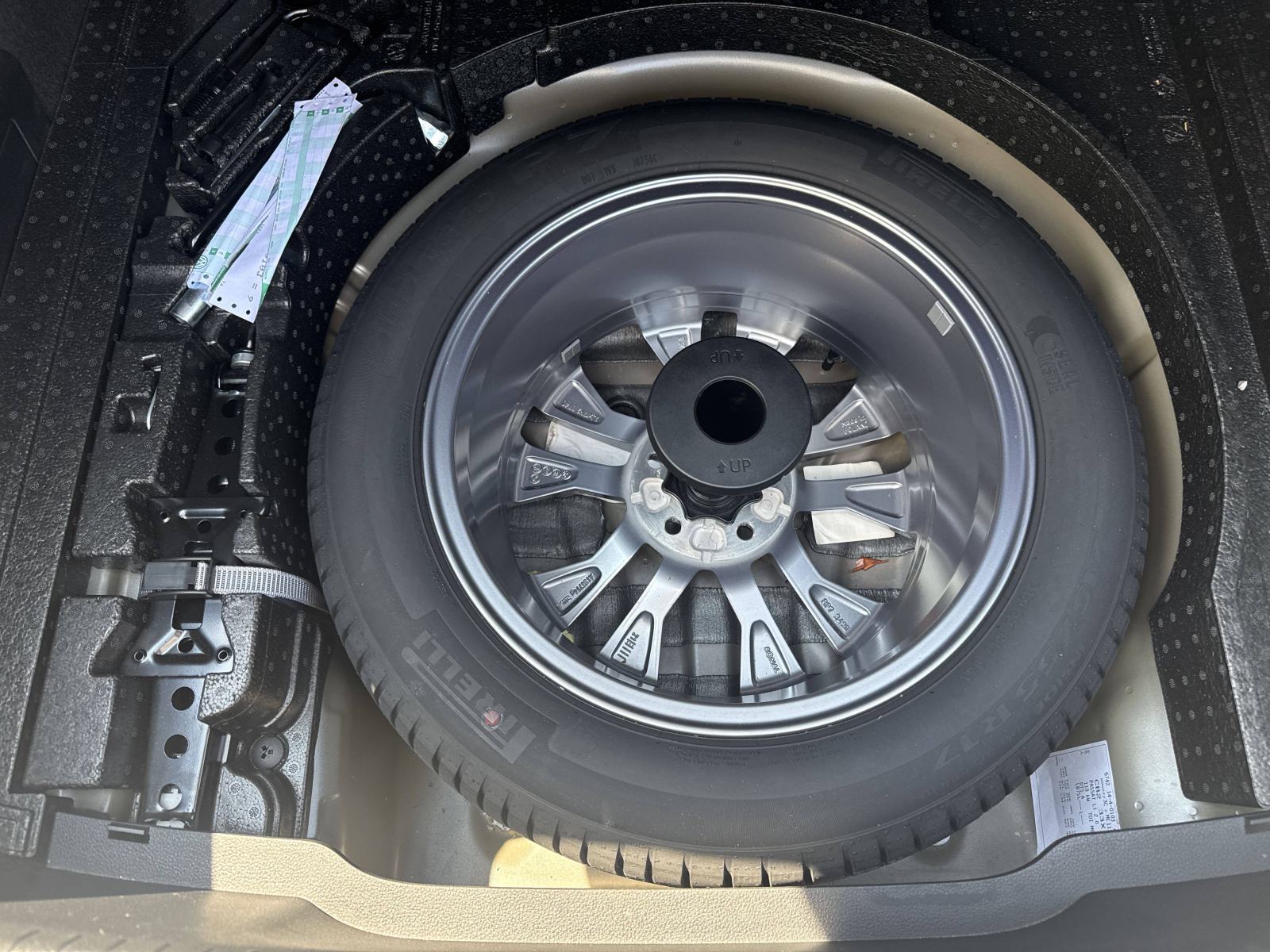 VW PASSAT 2021 • PREMIUM jamstvo • AutoZubak Rabljena, fotografija 20