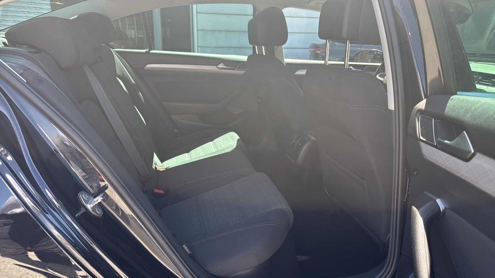 VW PASSAT 2021 • PREMIUM jamstvo • AutoZubak Rabljena, fotografija 10