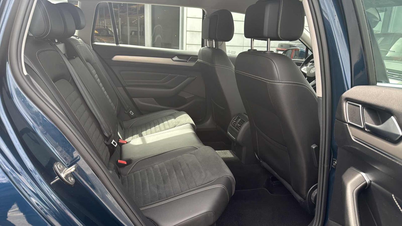 VW PASSAT 2022 • PREMIUM jamstvo • AutoZubak Rabljena, fotografija 10