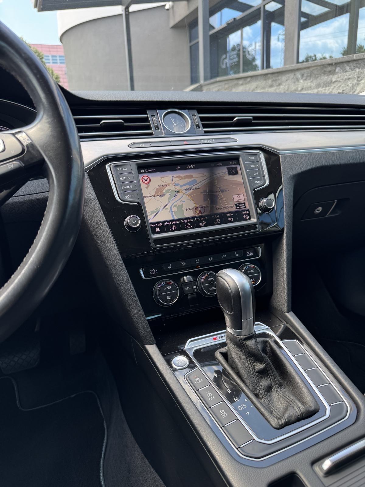 VW Passat 4motion 2,0 TDI BMT automatik, fotografija 10