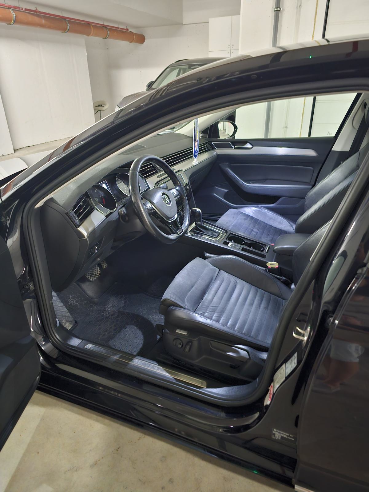 VW Passat 4motion 2,0 TDI BMT DSG, fotografija 6