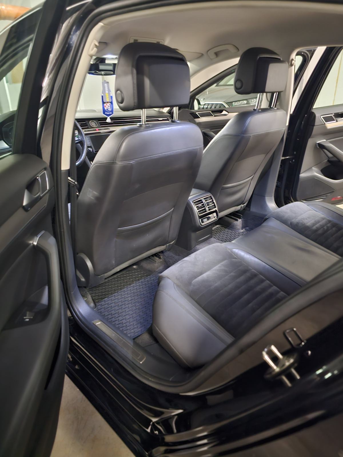 VW Passat 4motion 2,0 TDI BMT DSG, fotografija 12