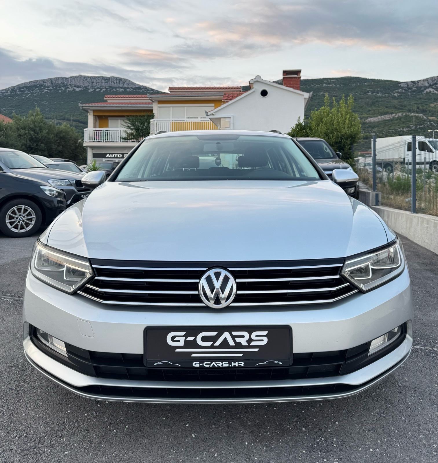VW Passat B8 1,6 TDI —Mod 2016—REG.GOD.DANA—NAPRAVLJEN SERVIS—TEMP—TOP, fotografija 14