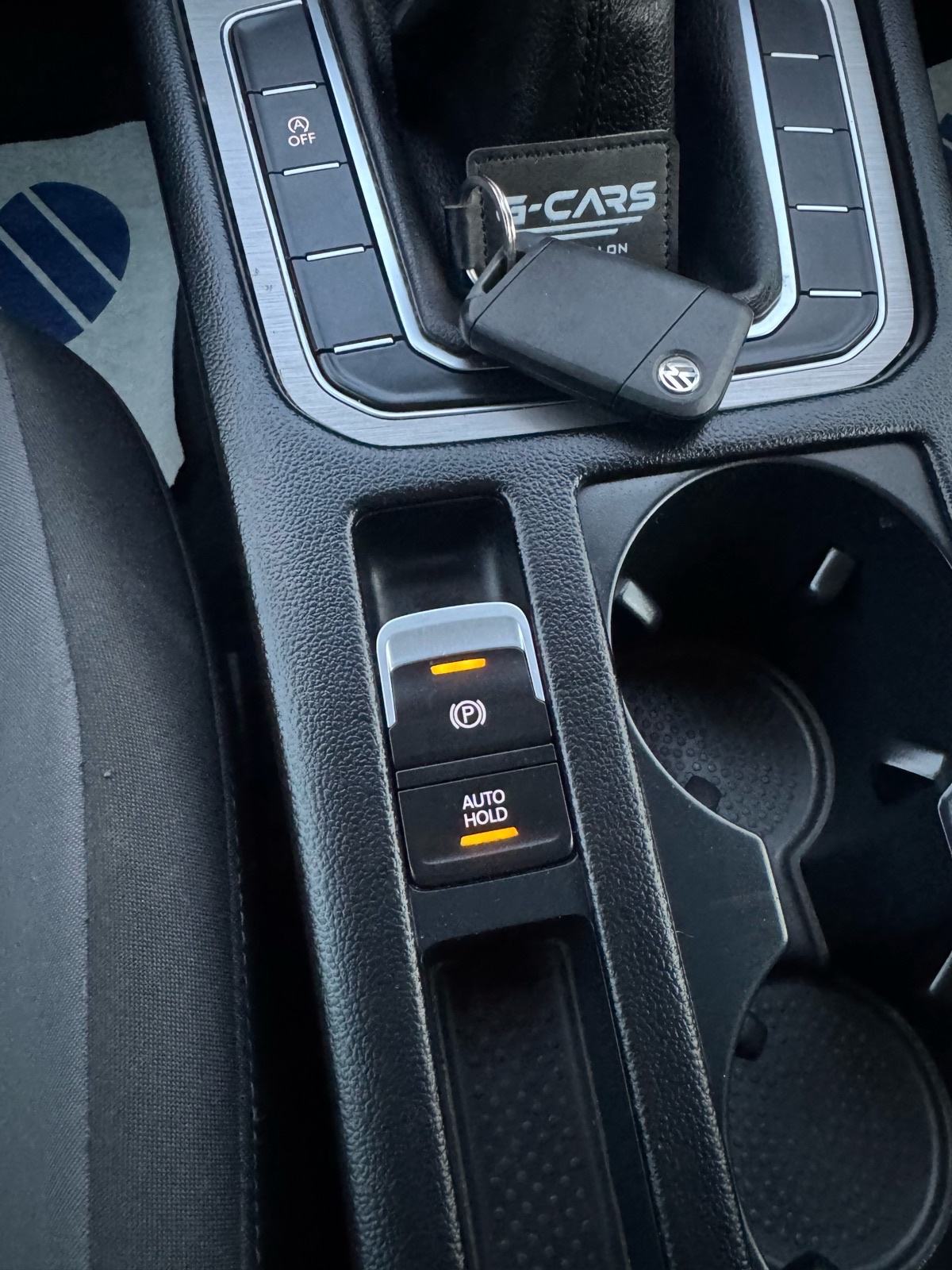 VW Passat B8 1,6 TDI —Mod 2016—REG.GOD.DANA—NAPRAVLJEN SERVIS—TEMP—TOP, fotografija 19