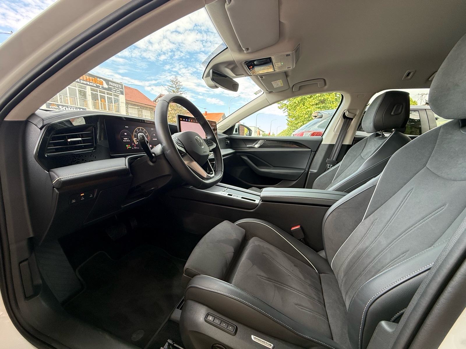 VW Passat B9- DSG - 12/25 - 16000 km - Business - IQ Matrix- reg 07/27, fotografija 15