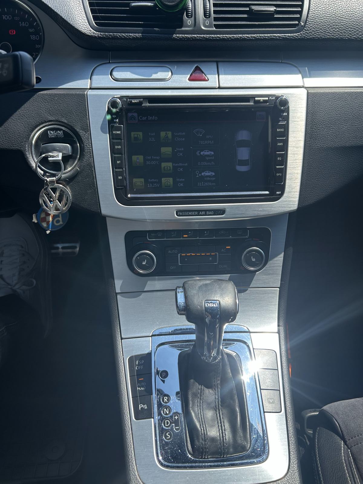 VW CC 2,0 TDI 2 KLJUČA 170 KS DSG REG 7/27 ALU 19, fotografija 2