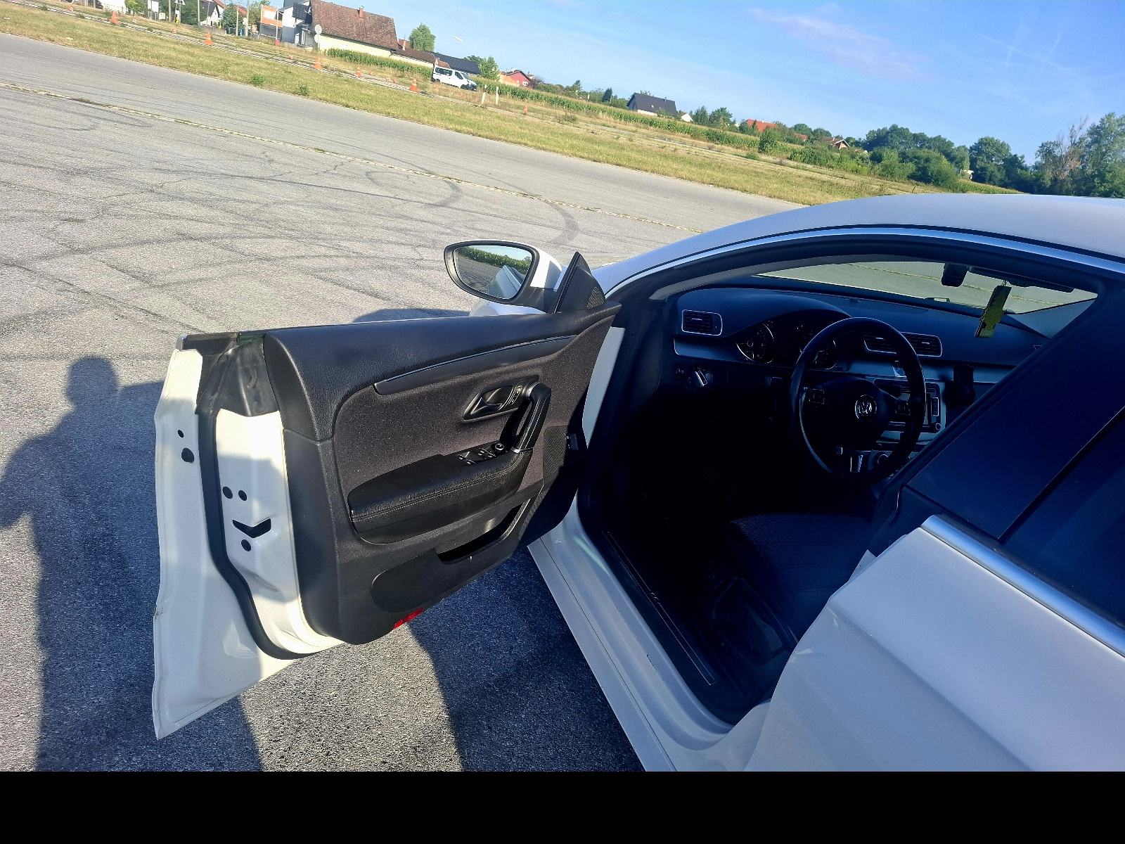 VW Passat CC 2,0 TDI 2013,automatik REDIZAJN, SVI SERVISI, GUME,RAČUNI, fotografija 20