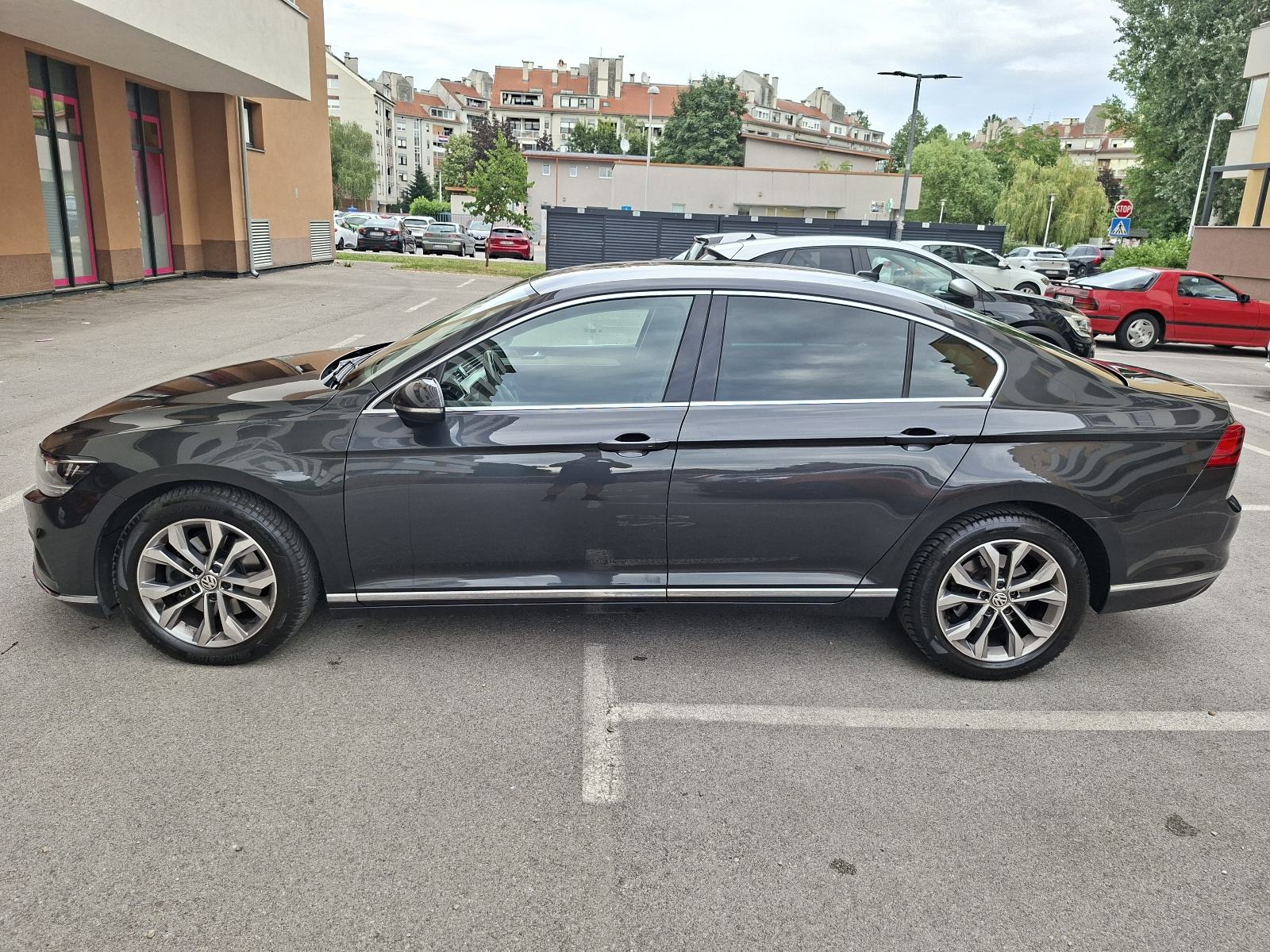 VW Passat ELEGANCE 2,0 TDI, DSG, fotografija 3