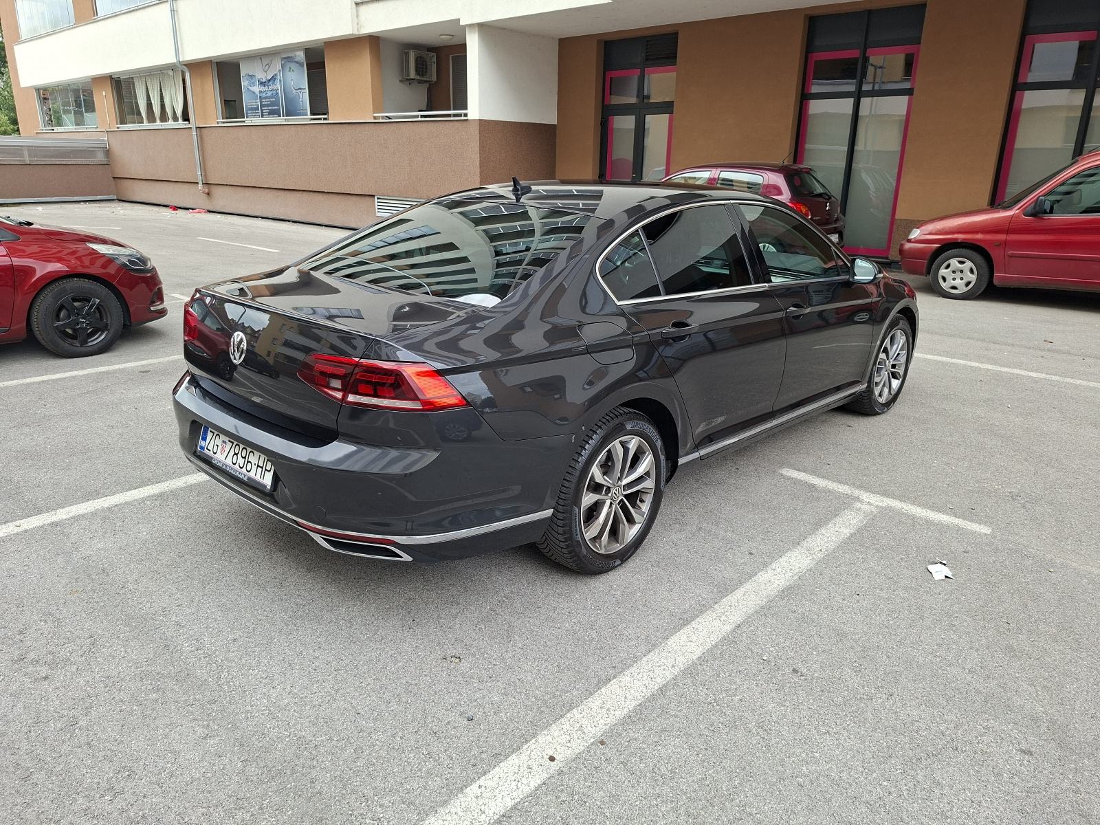 VW Passat ELEGANCE 2,0 TDI, DSG, fotografija 5