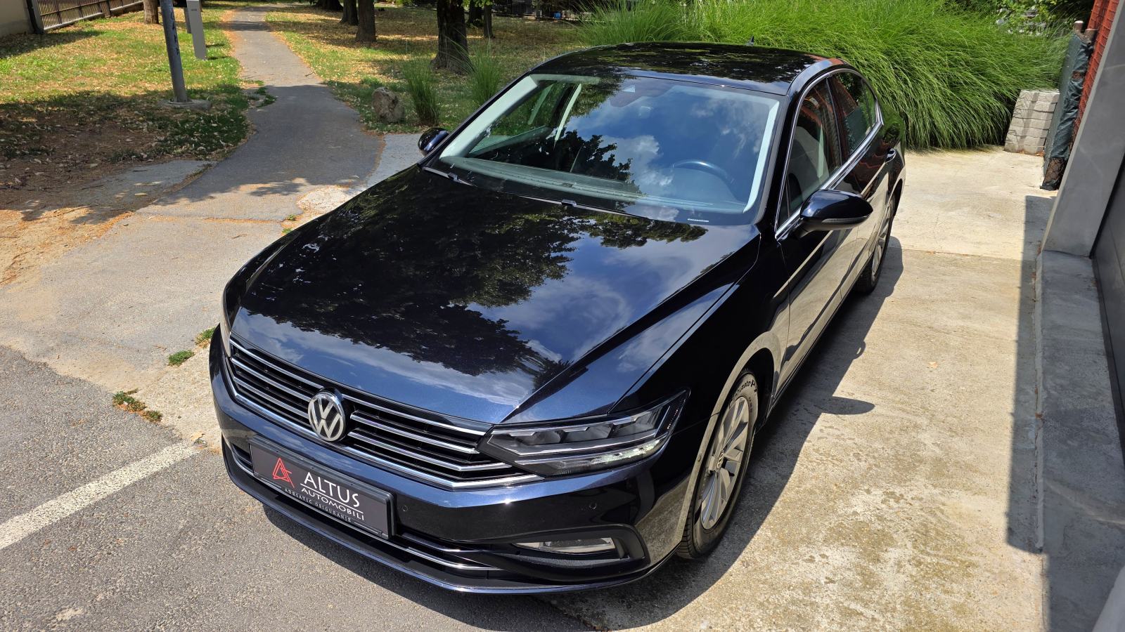 VW PASSAT LIMUZINA 8,5 | 1,6TDI DSG | BUSINESS+ | 9/20 | FULL LED, fotografija 3