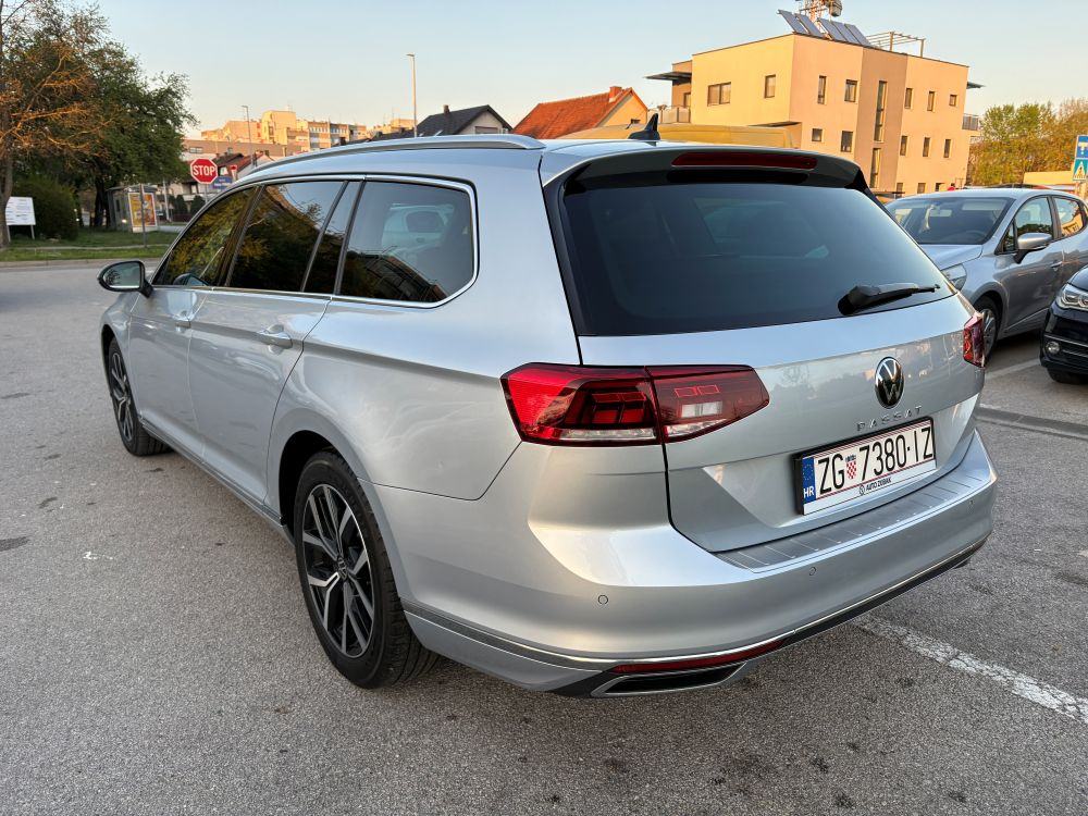 VW Passat Var 2.0 TDI DSG Elegance,200 ks,nije uvoz,tvor jam 10/2028, fotografija 6