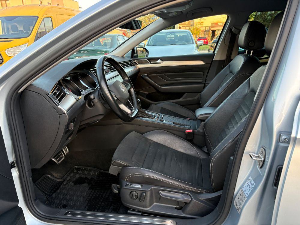 VW Passat Var 2.0 TDI DSG Elegance,200 ks,nije uvoz,tvor jam 10/2028, fotografija 7