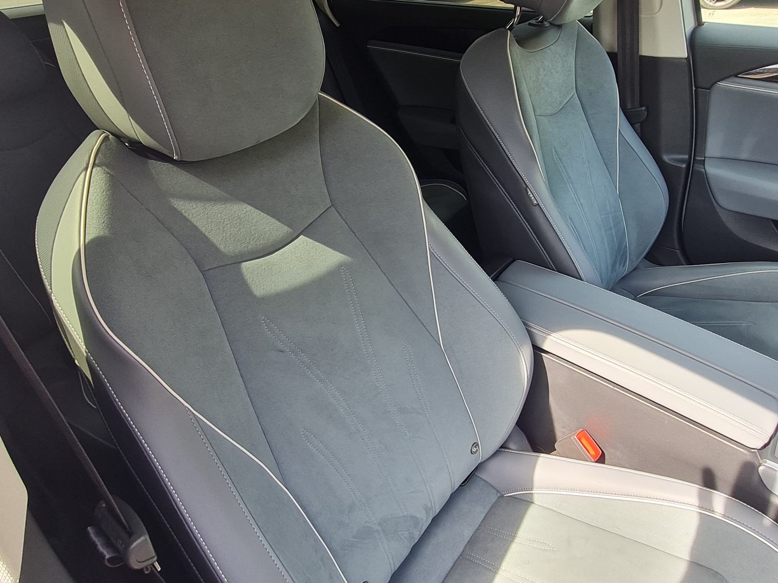 VW Passat Variant 1,5 TSI DSG Elegance Business --2024.g.--22.900km--, fotografija 16