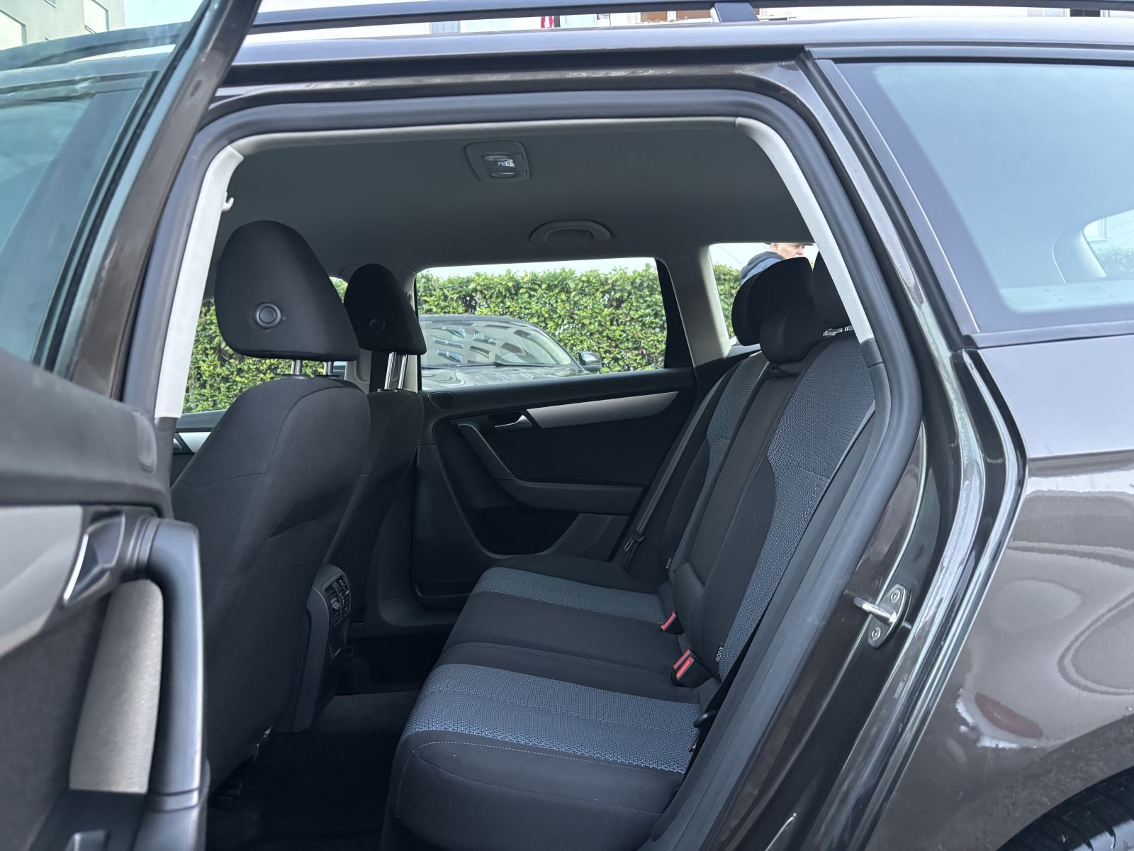 VW PASSAT VARIANT 1,6 TDI 2013 GODINA TOP STANJE CIJENA 7,400€!!!, fotografija 8