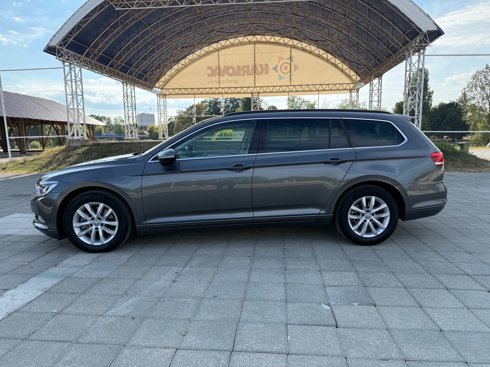 VW Passat Variant 1,6 TDI BMT DSG automatik, fotografija 5