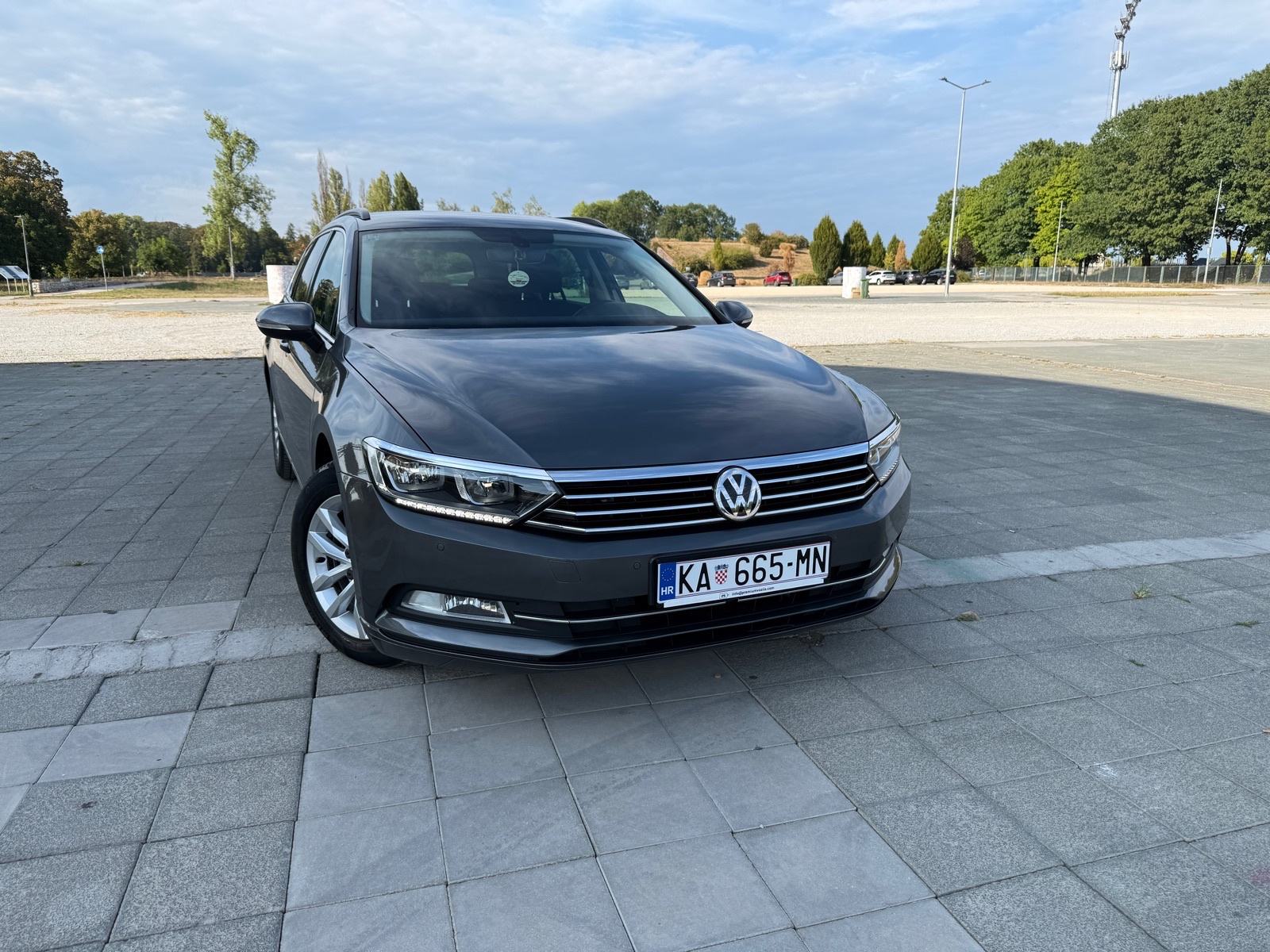 VW Passat Variant 1,6 TDI BMT DSG automatik, fotografija 7