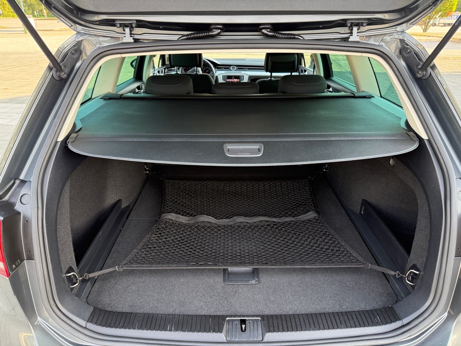 VW Passat Variant 1,6 TDI BMT DSG automatik, fotografija 17