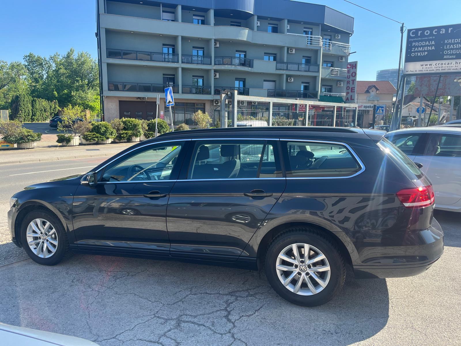 VW Passat Variant 1,6 TDI BMT DSG Comfortline Nije uvoz, fotografija 4