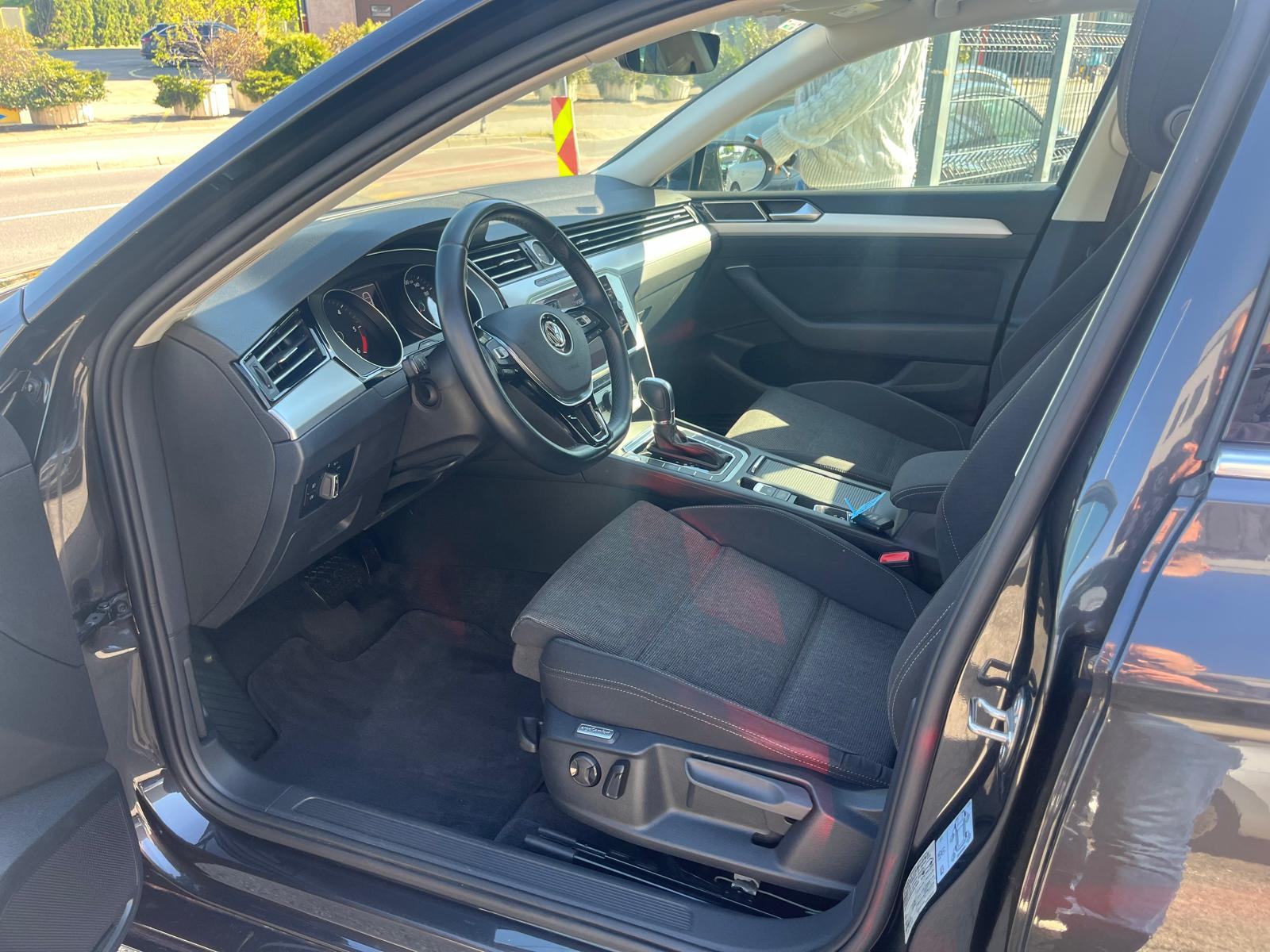 VW Passat Variant 1,6 TDI BMT DSG Comfortline Nije uvoz, fotografija 9