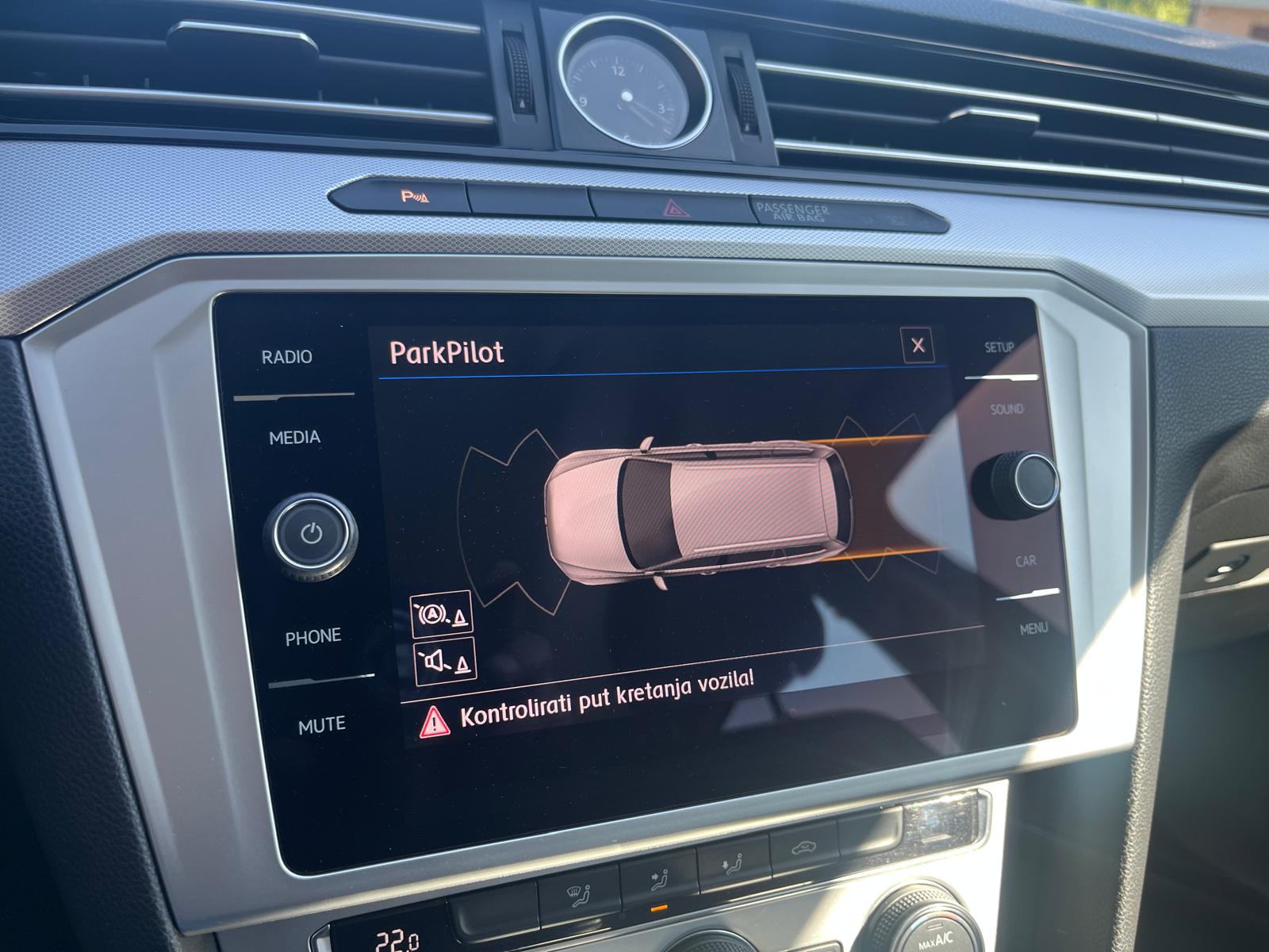 VW Passat Variant 1,6 TDI BMT DSG Comfortline Nije uvoz, fotografija 17