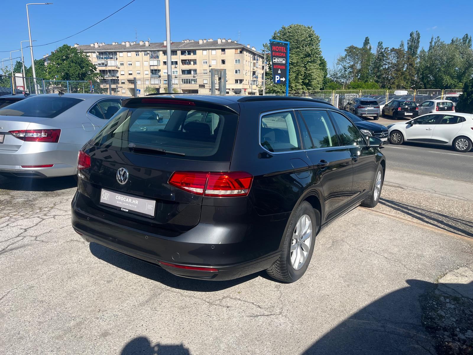 VW Passat Variant 1,6 TDI BMT DSG Comfortline Nije uvoz, fotografija 7
