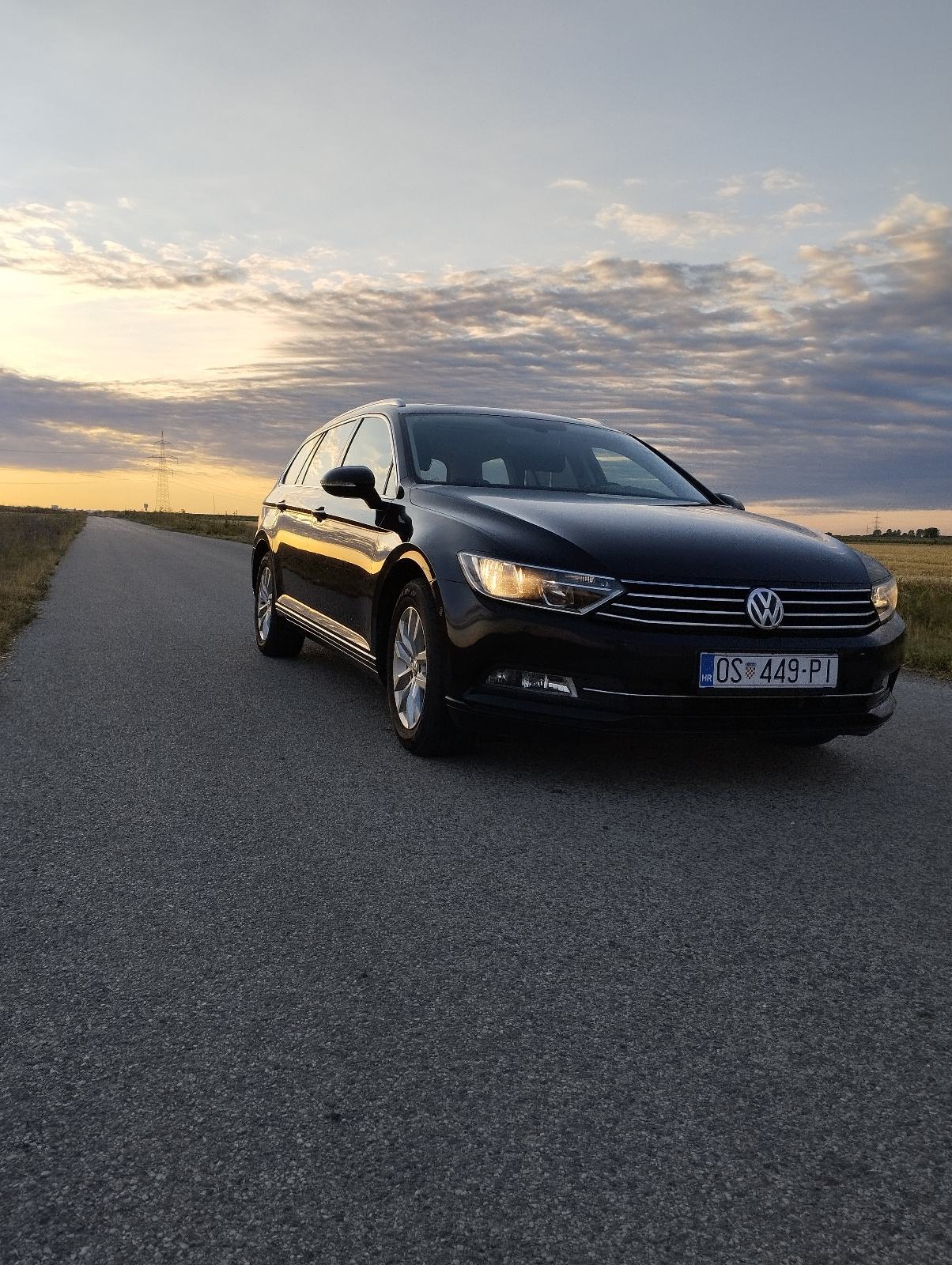 VW Passat Variant 1,6 TDI BMT DSG, fotografija 2