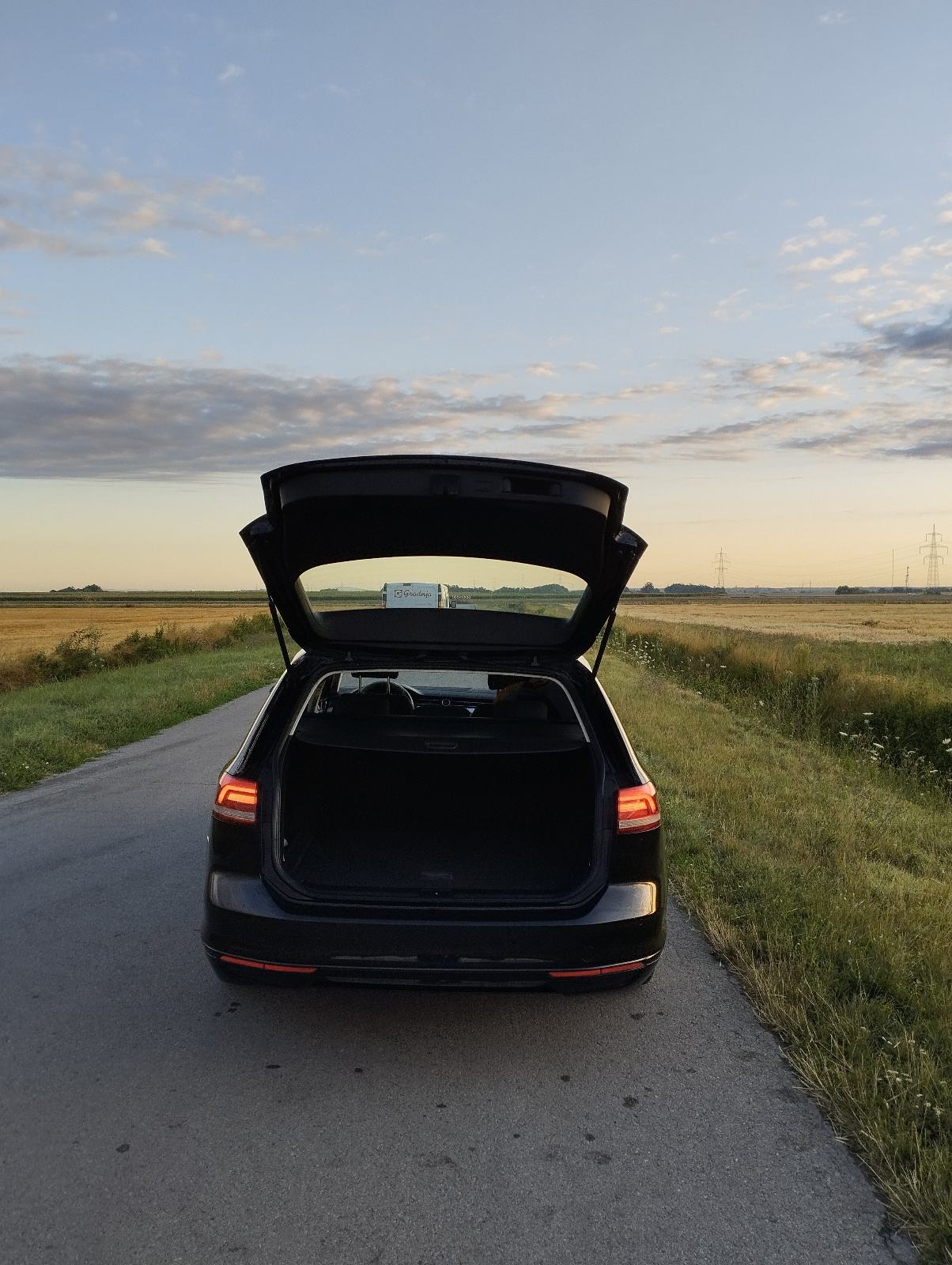 VW Passat Variant 1,6 TDI BMT DSG, fotografija 4